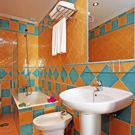 Doce Lunas Beauchic Otel Benalmádena